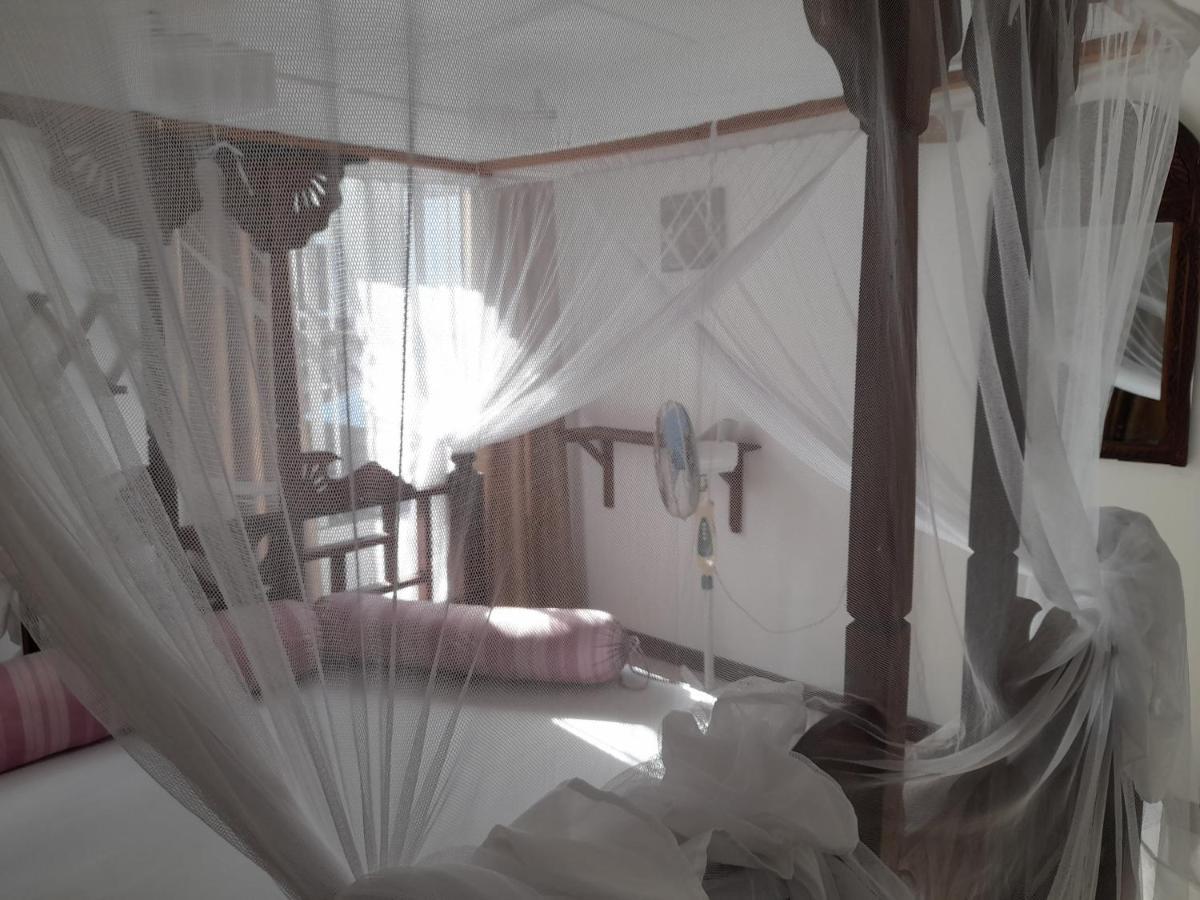 Riverman Hotel Zanzibar Bagian luar foto
