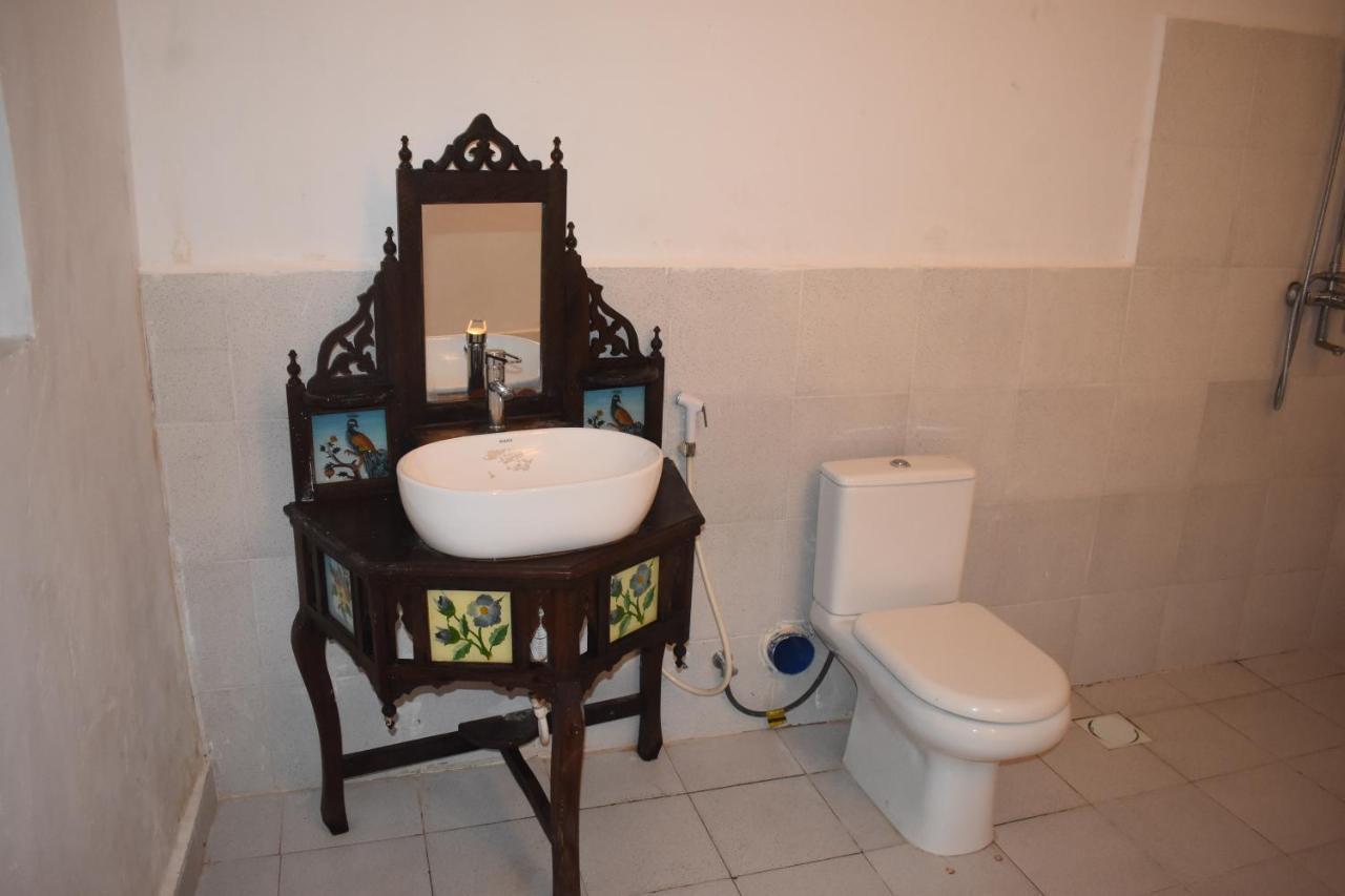 Riverman Hotel Zanzibar Bagian luar foto