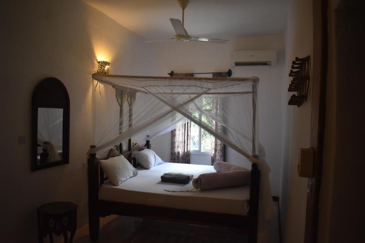 Riverman Hotel Zanzibar Bagian luar foto