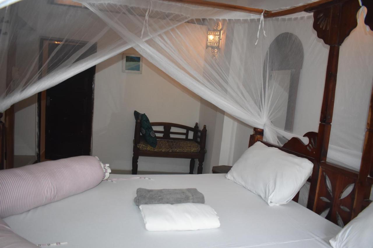 Riverman Hotel Zanzibar Bagian luar foto